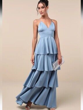 NWT LULU'S Tiered Pleated Maxi Dress - Light Blue Bridesmaid Large